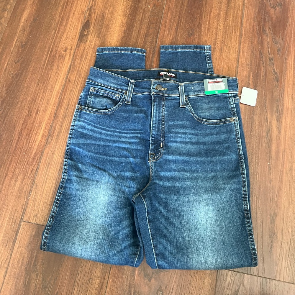 Kirkland Signature Blue Ankle Cropped Jeans